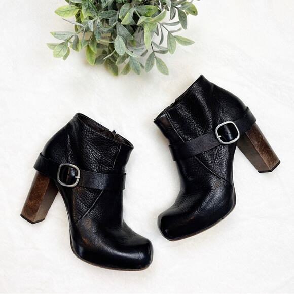 COLICO Chunky Black Leather Heeled Booties Size 38 1/2 - Picture 1 of 10
